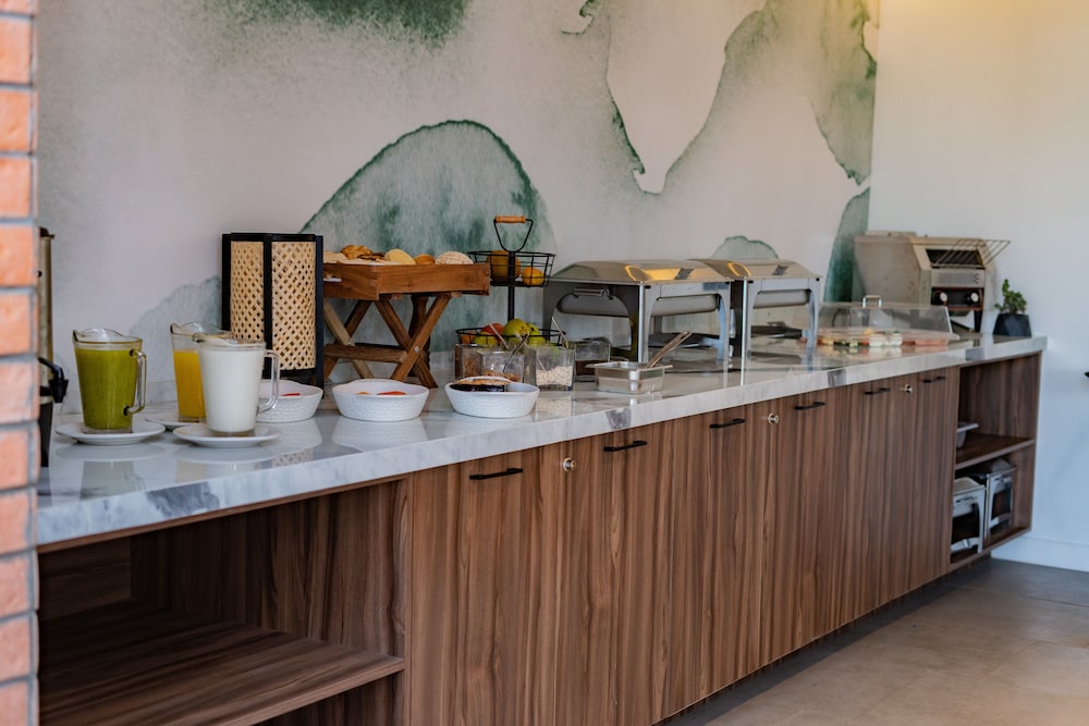 Fulton Business Luxury Hotel 32/49