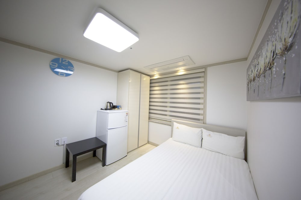 Inn-The City Business Hotel 21/53