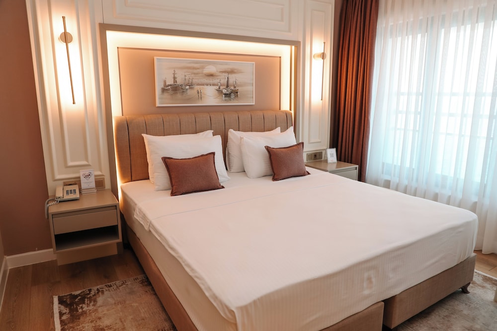 Vira Otel Suites 24/68
