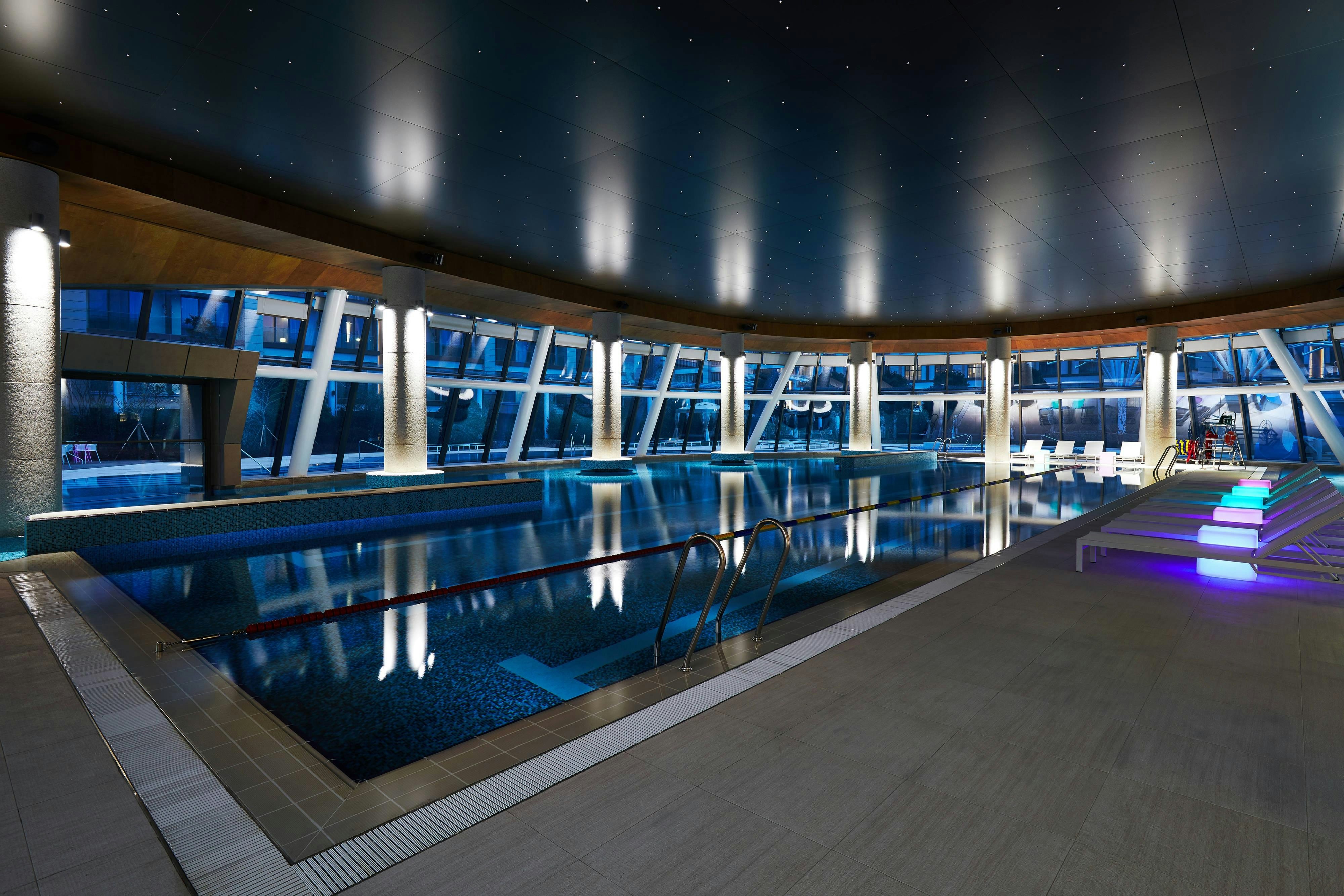 Marriott Jeju Shinhwa World Hotels and Resorts 17/18
