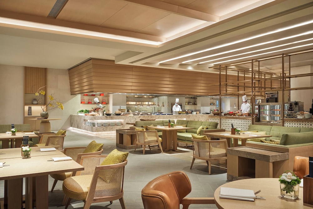 Hyatt Regency Ningbo Hangzhou Bay 35/50