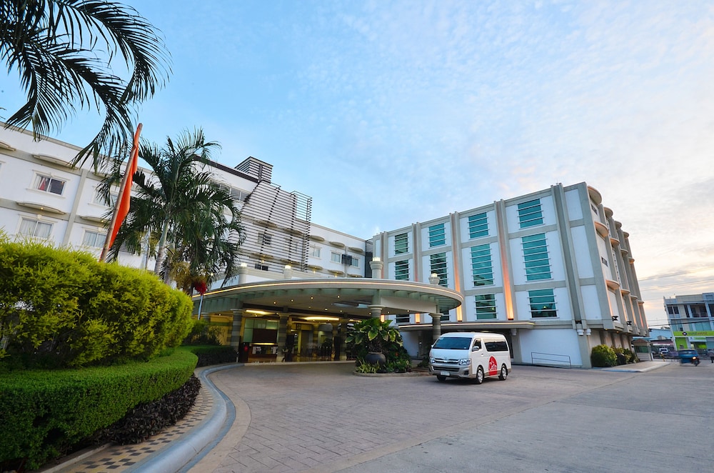 Hotel Centro Puerto Princesa Near Airport by ZUZU 99/107