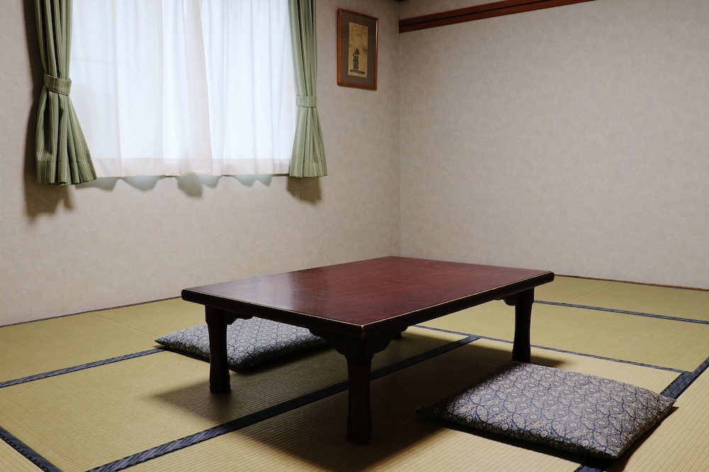 RESORT INN MARION SHINANO 22/67