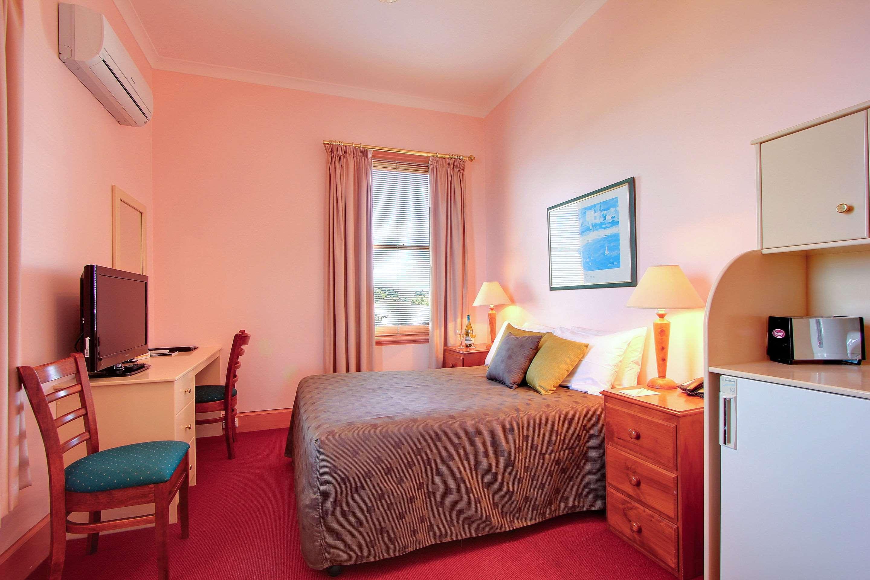 Upgrade, Efficiency, Queen and Twin Beds، Comfort Inn The Pier 2/3