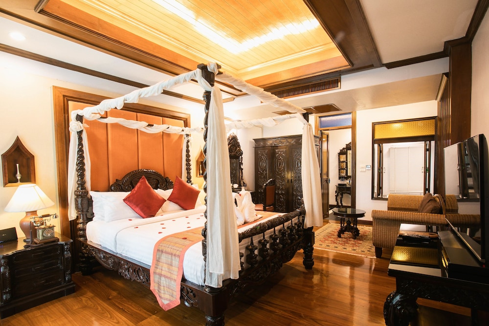 Sunday Villa Sirilanna Hotel 24/62