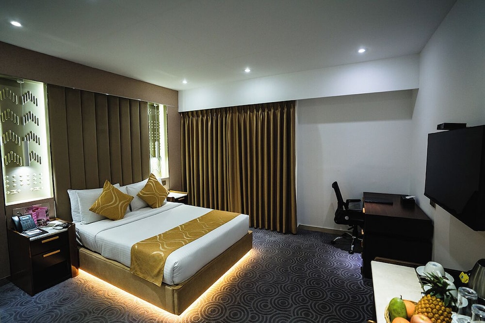 Unique Regency Hotel Dhaka 46/65