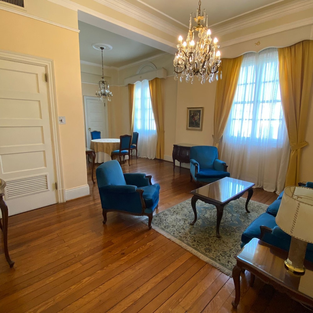 Gran Hotel Bolivar 35/50