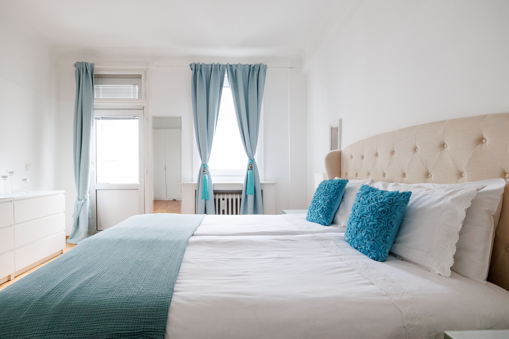 2 BEDROOMS, DESERT, DELUXE, APARTMENT, BALCONY