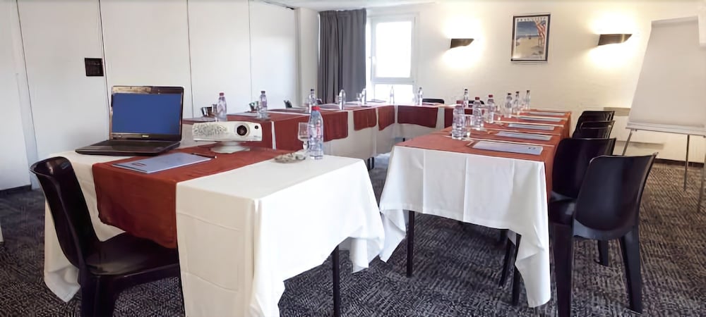 Kyriad Deauville Saint Arnoult 29/37