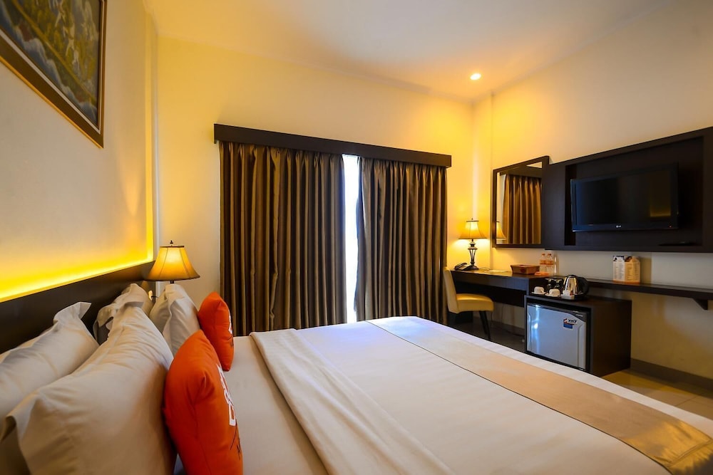ALQUEBY HOTEL 10/47