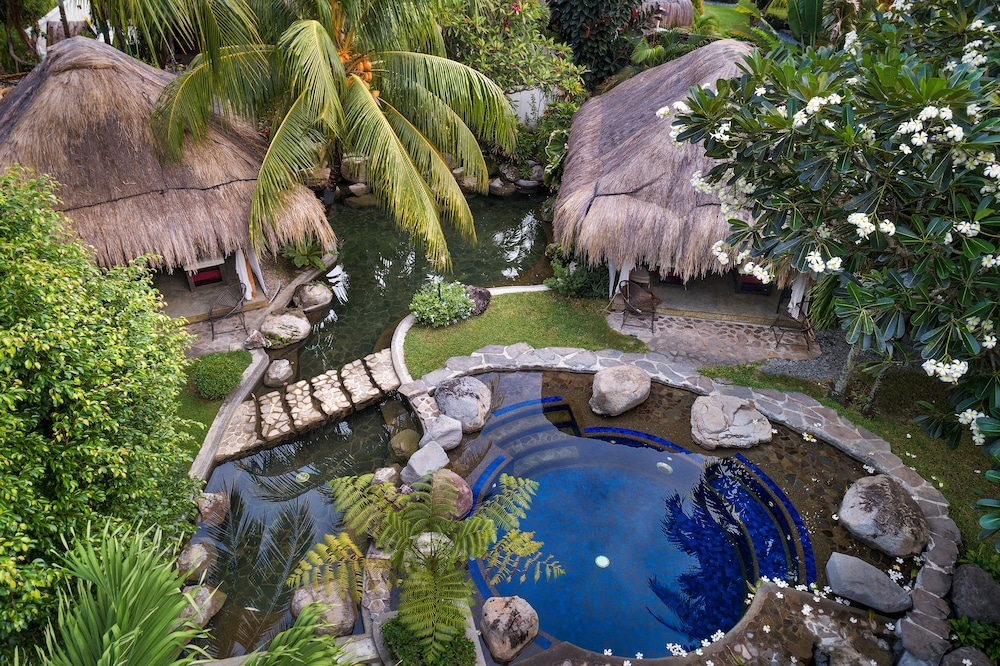 Atmosphere Resorts And Spa 35/70