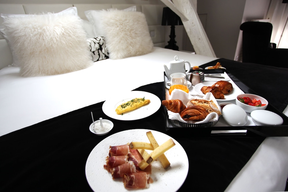 Clarance Hotel Lille 44/50