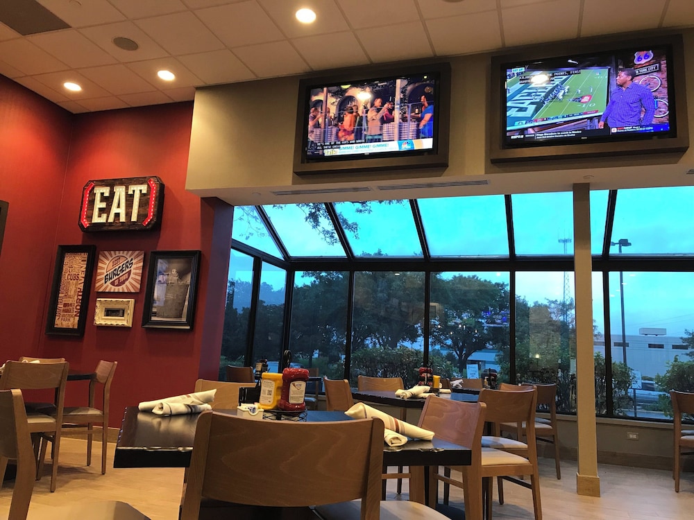 restaurant cafeteria