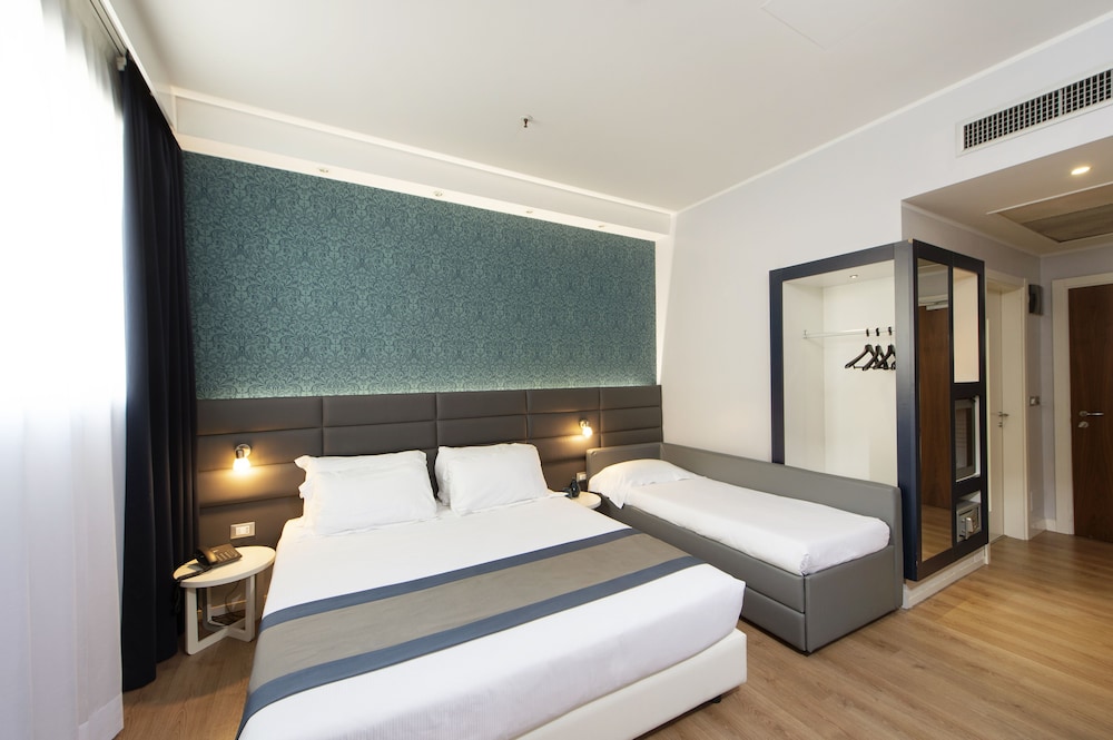 Neo Hotel 21/75