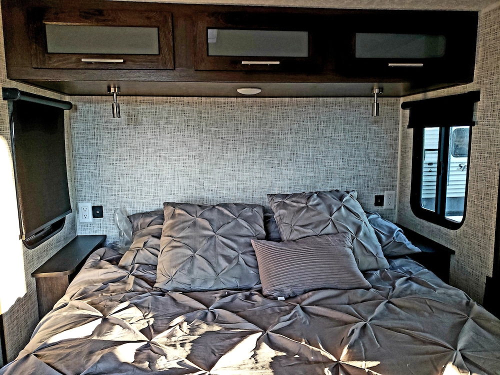 Grand Canyon RV Glamping 49/81