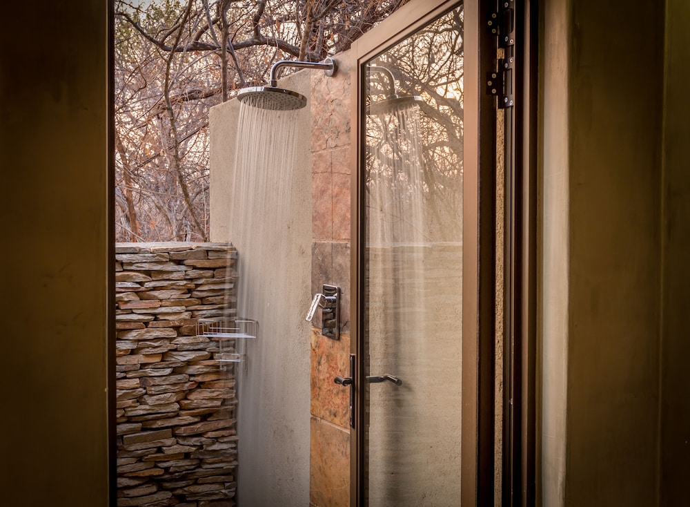 Ukuthula Bush Lodge 16/38
