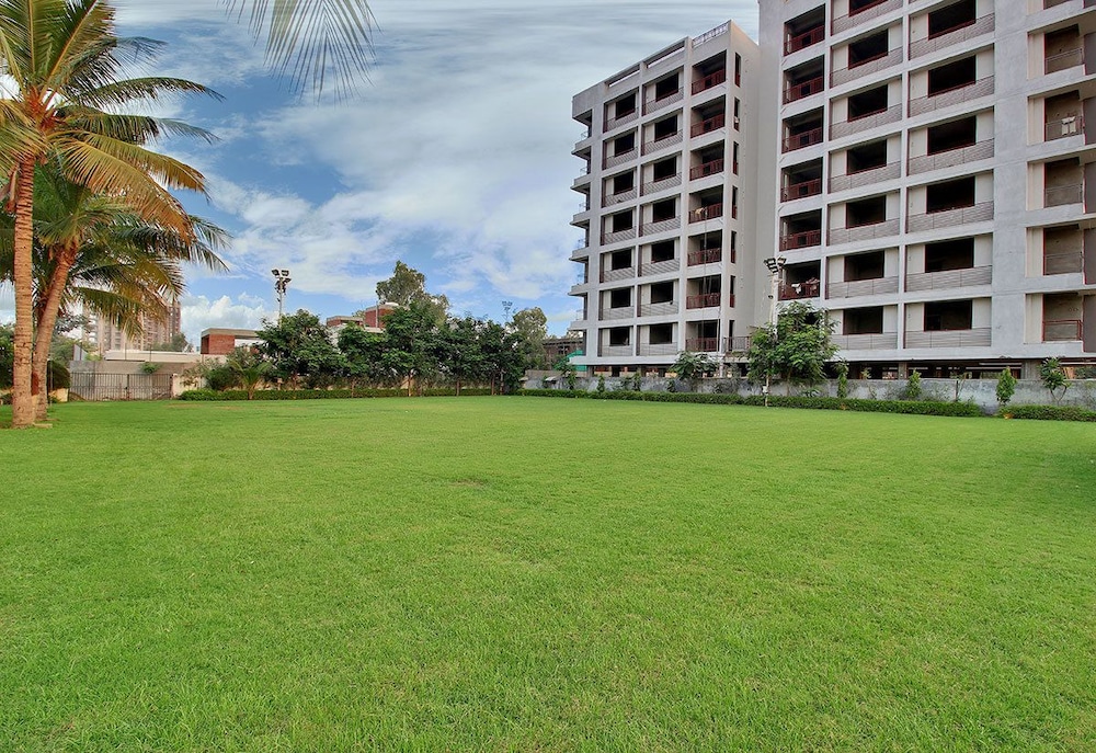 Aarya Grand Hotels Resorts 32/39