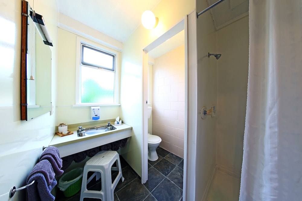 289 Midway Motel 29/60