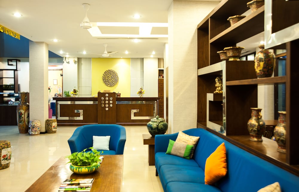 Crystal Inn Phuket 30/38