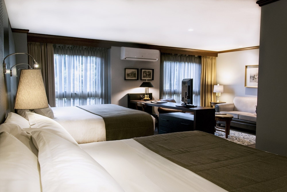 Hotel Park 10 34/88