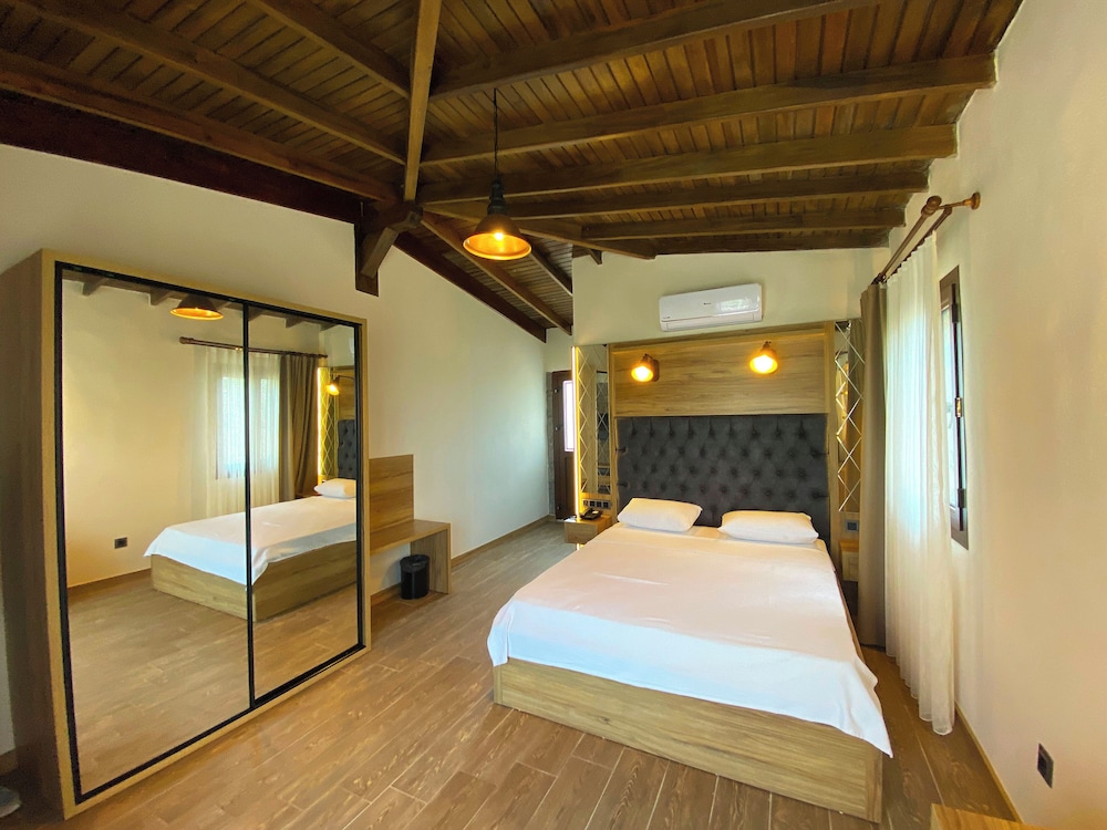 Assos Park Hotel 27/64