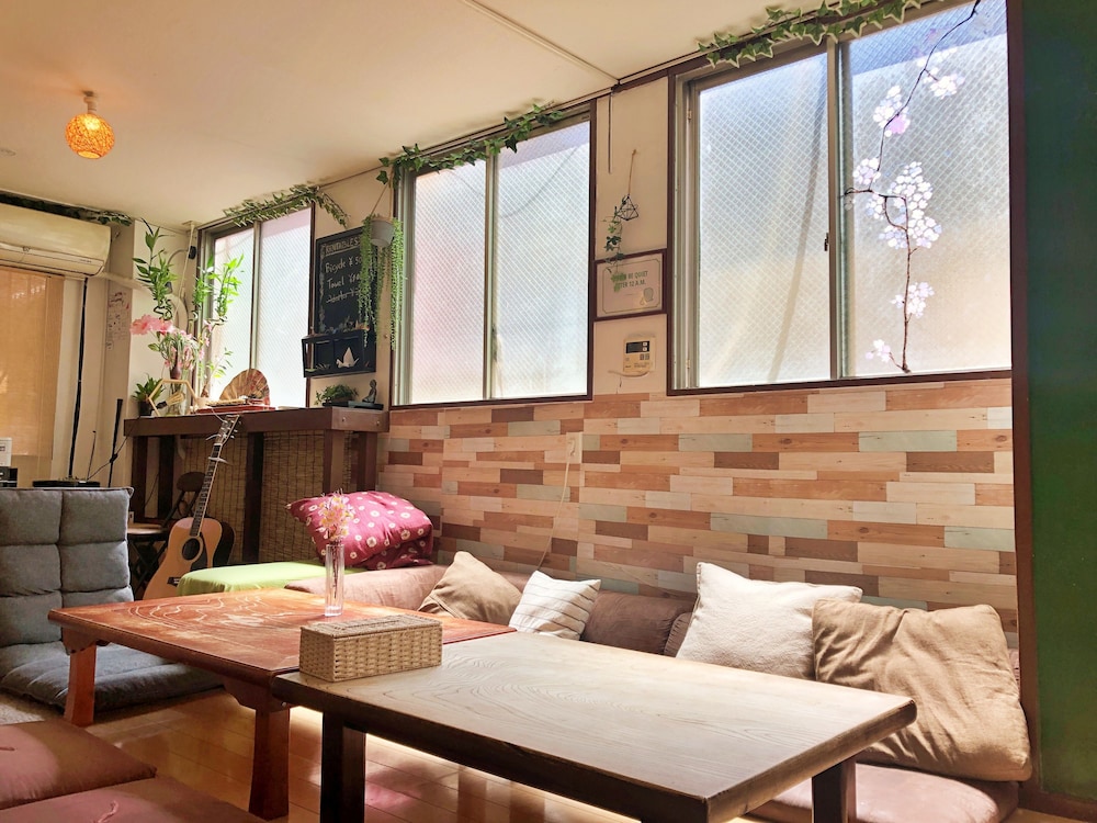 Peace House Sachi 34/37