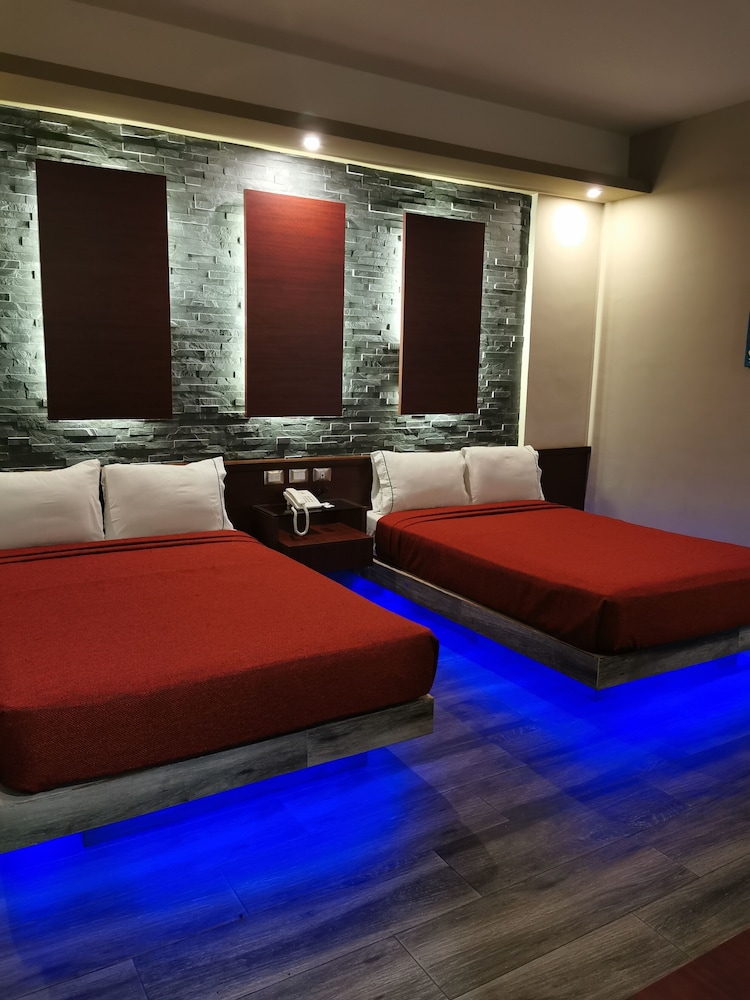 Hotel Plaza Arteaga 30/44