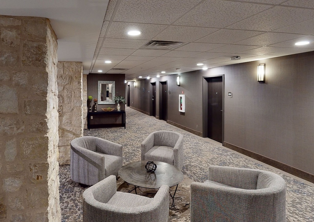 Shangri La Resort Afton 24/50