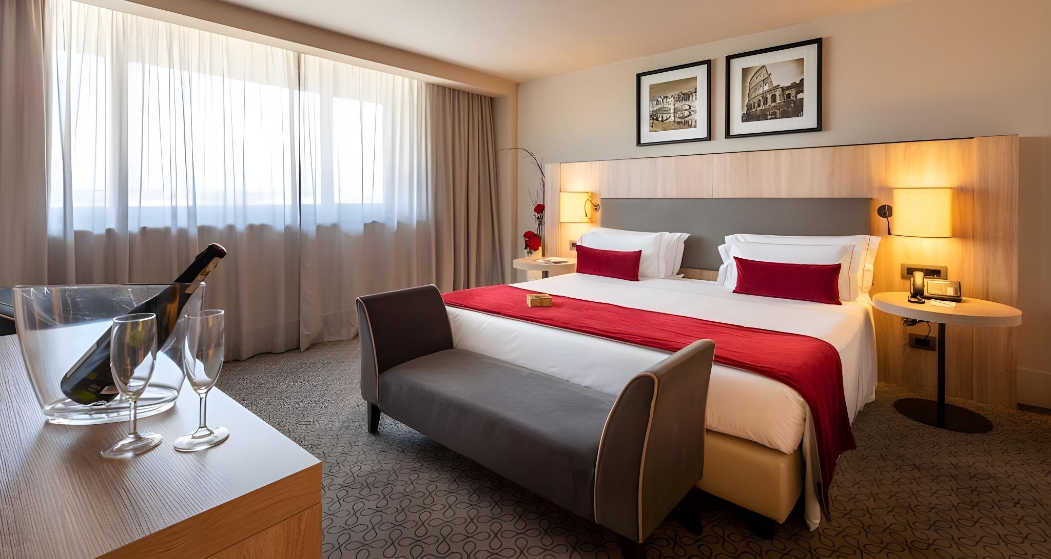 PREMIER, DOUBLE OR TWIN BED