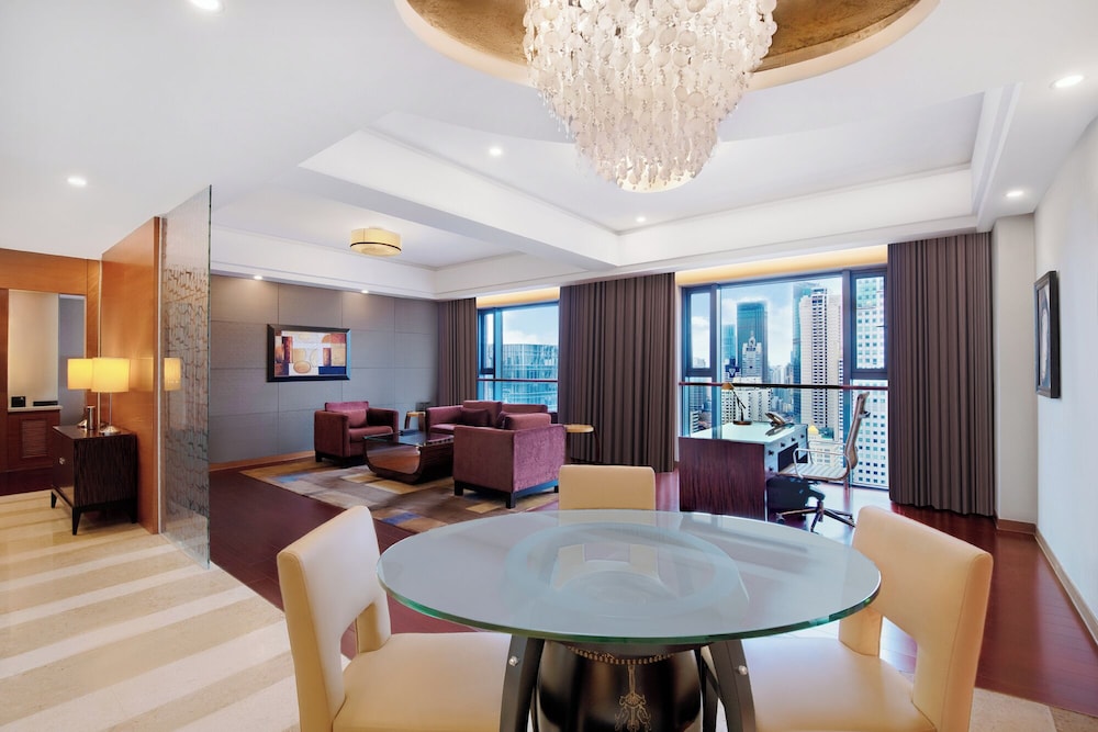 Swissotel Grand Shanghai 36/47