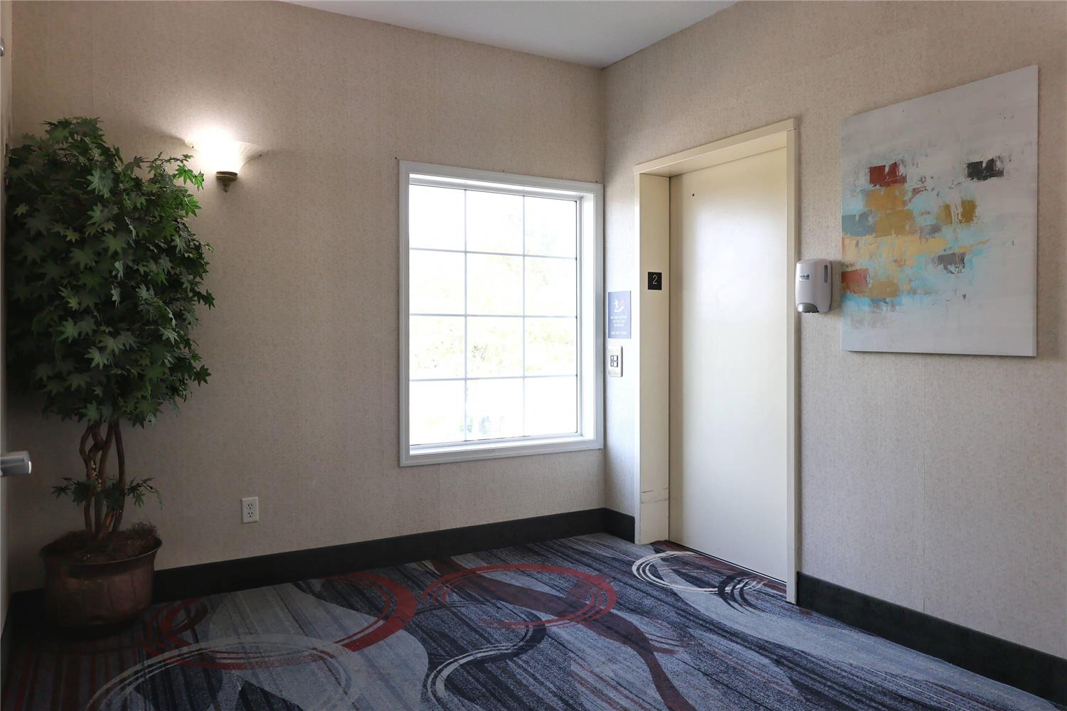 MainStay Suites Madison Airport 19/52