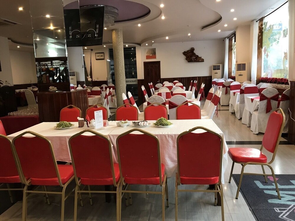 Hong Ngoc Hotel 25/32