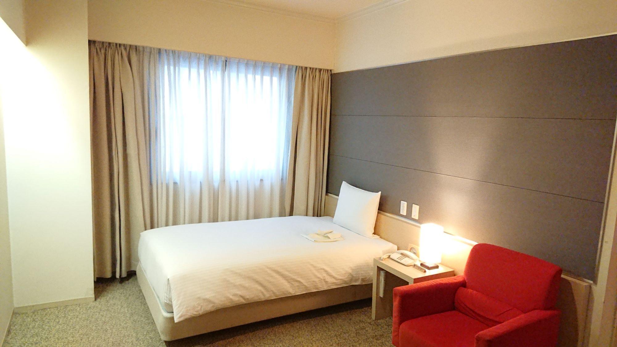 Semi Room, Single, Semi Double Bed, Smoking