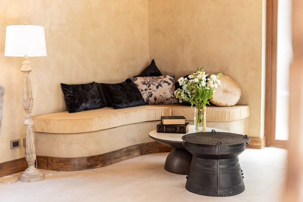 La Maria Hotel Boutique 5/48