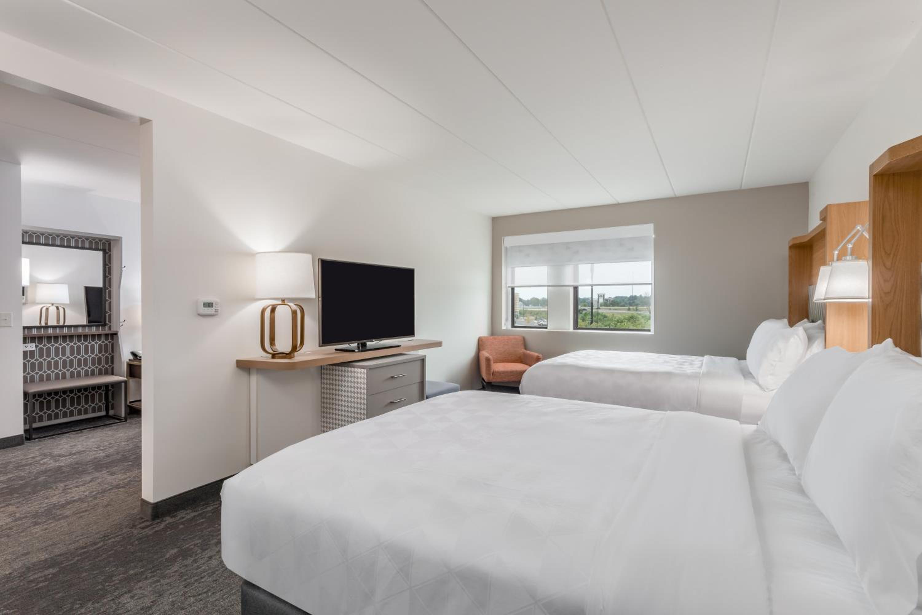Collection, Suite, 2 Queen Beds, Accessible