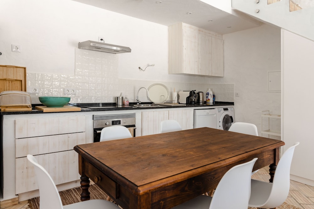 Casa das Cegonhas 48/64