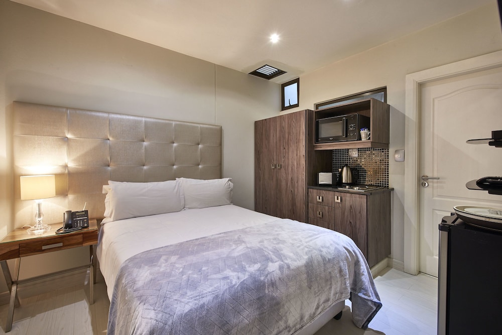 Dynasty Forest Sandown Accommodation 18/69