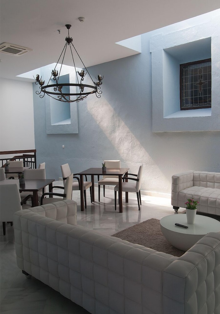 Hotel Boutique Convento Cádiz 60/79