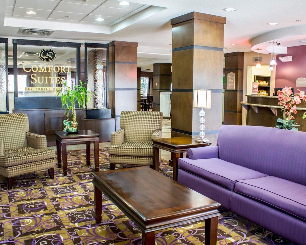 Comfort Suites Sanford, NC 25/54