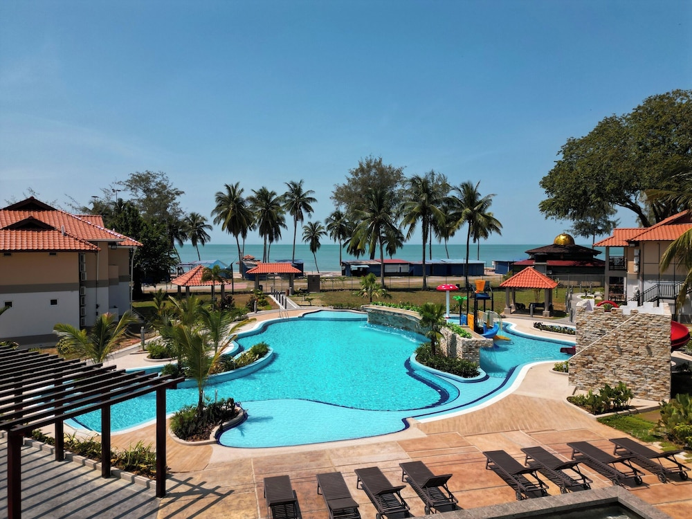 Raia Beach Resort Port Dickson 33/34