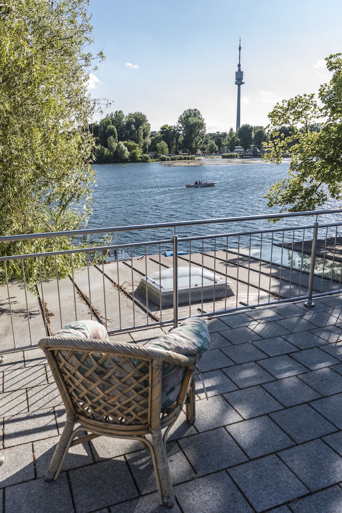 AJO AT ART & BEACH APARTMENT VIENNA 40/50