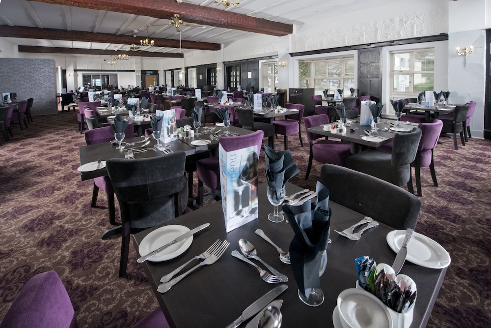 Esplanade Hotel 47/60
