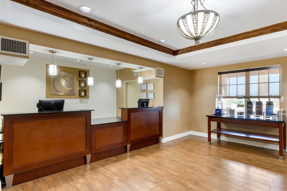 Comfort Inn & Suites Cordele GA 3/31