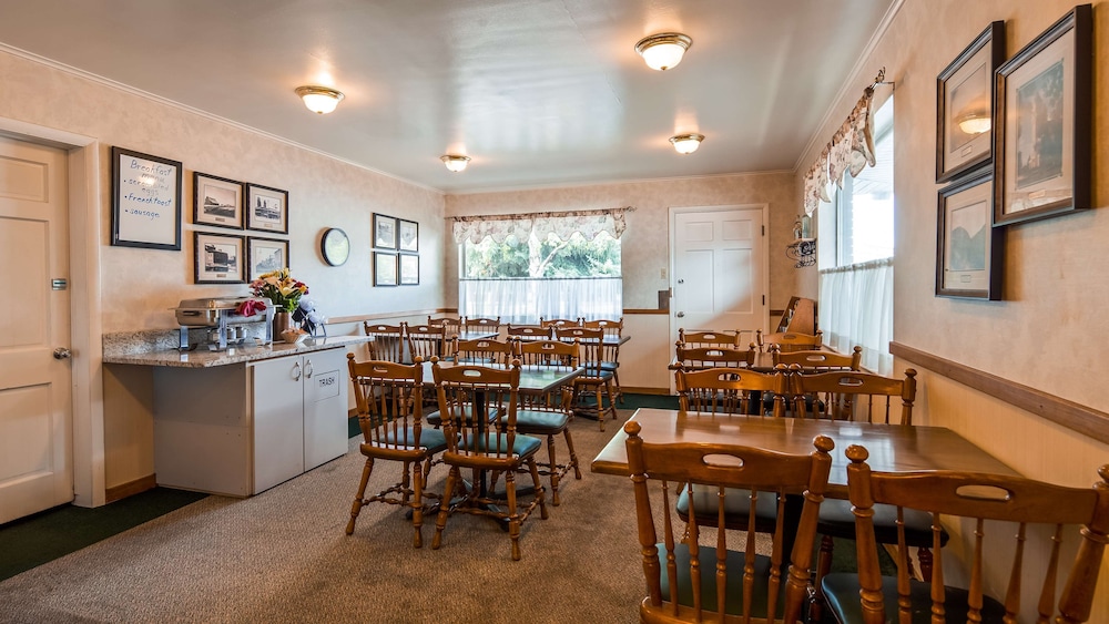 Baugh Motel, SureStay Collection By Best Western 19/32
