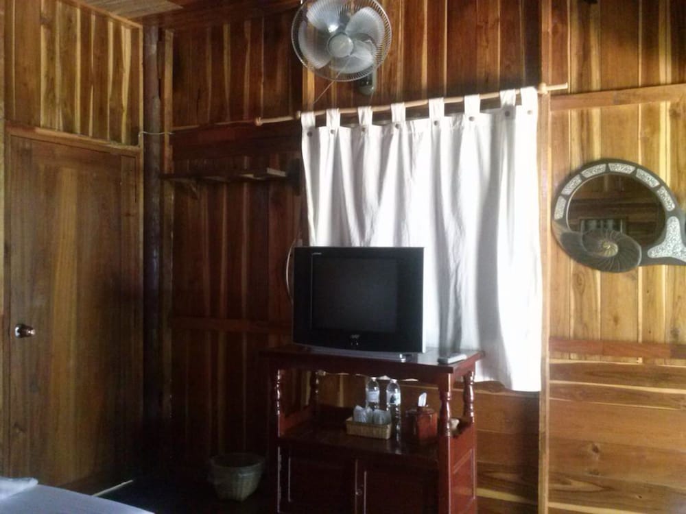 Tewdoi Garden Resort 14/22