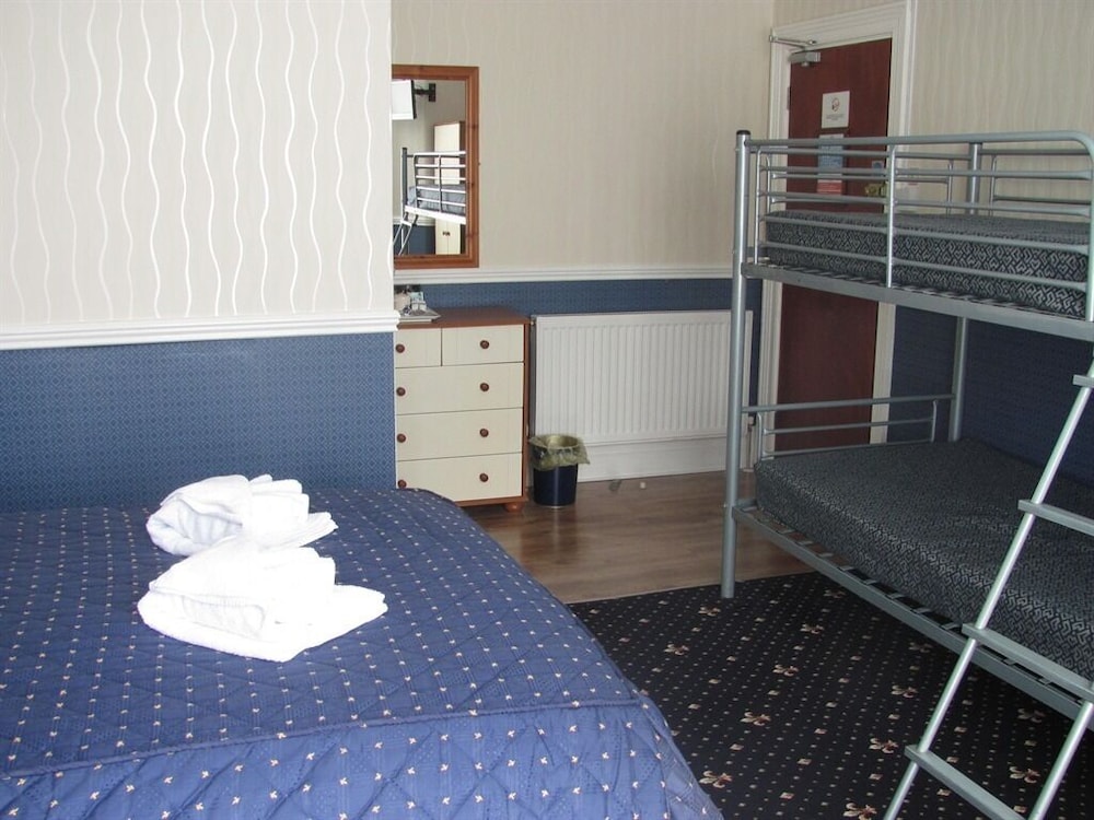 Branston Lodge - Guest House 11/19