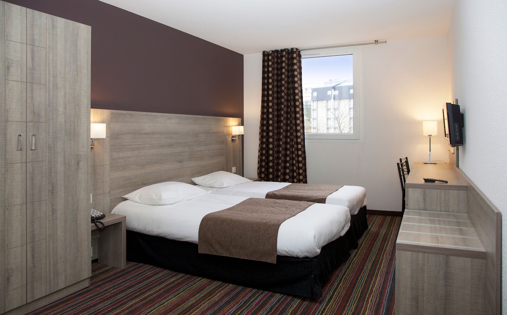 Hotel Beau Site 16/32