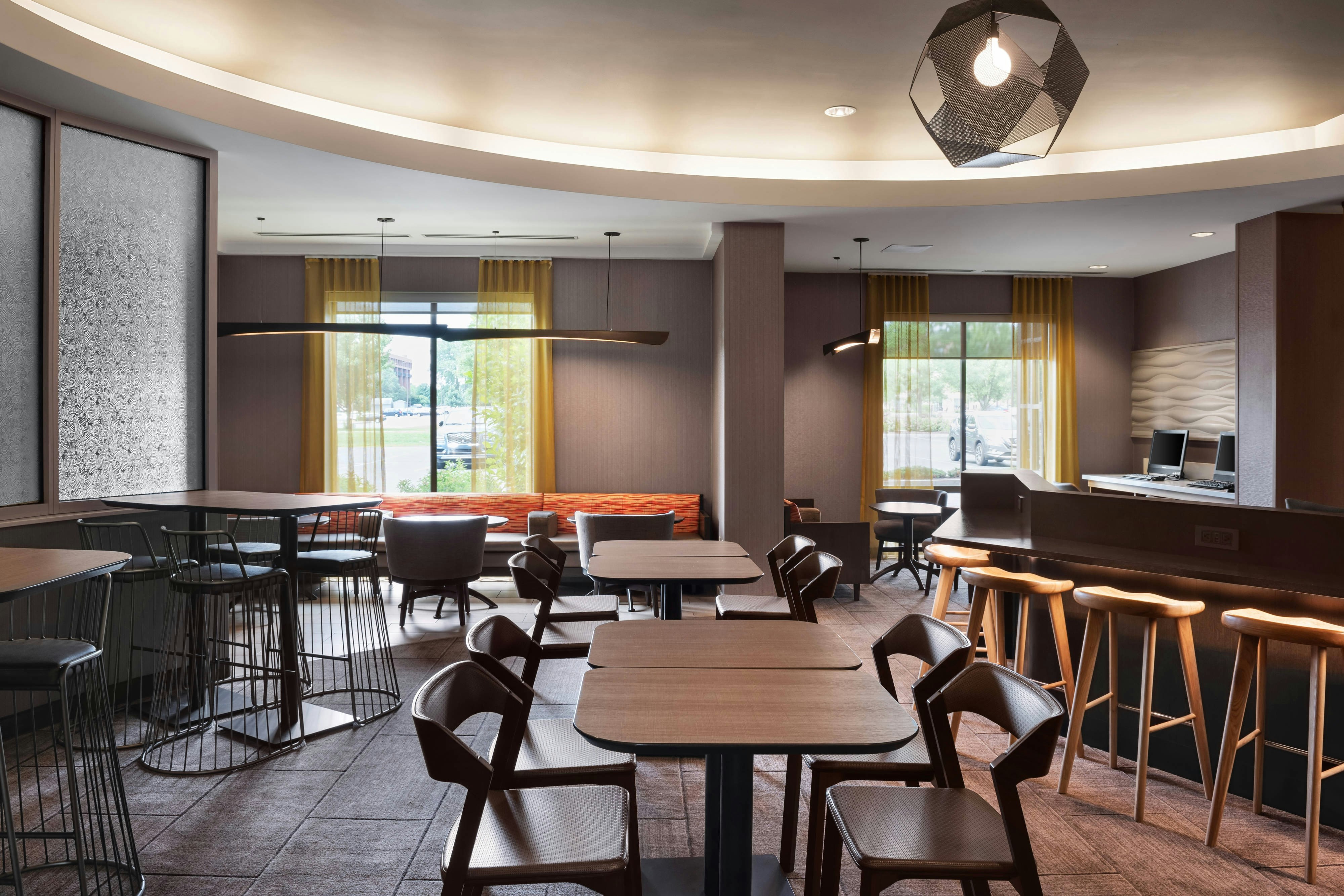 Springhill Suites Syracuse Carrier Circle 27/34