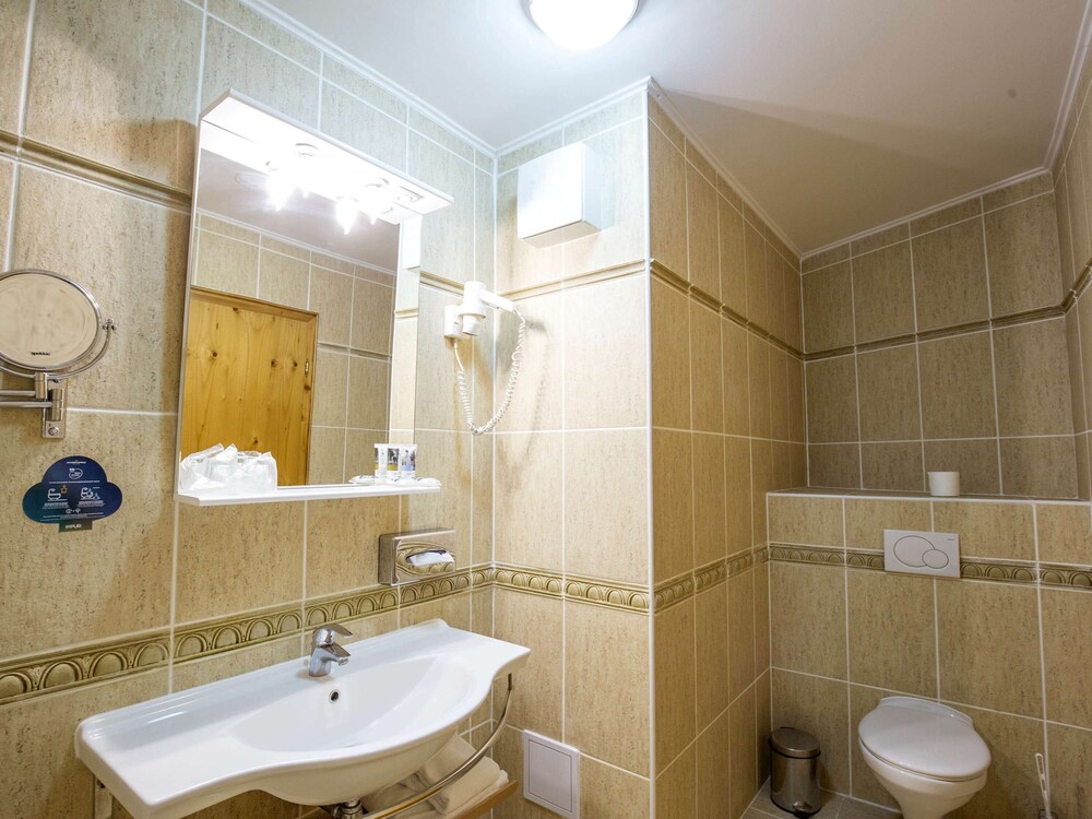 Mercure Sighisoara Binderbubi Hotel And Spa 11/83