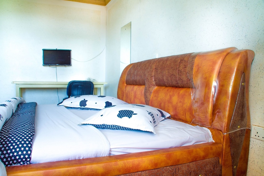 STANDARD, DOUBLE BED